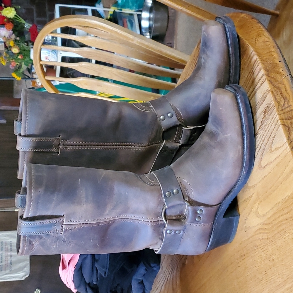 FRYE Boots, Harness style